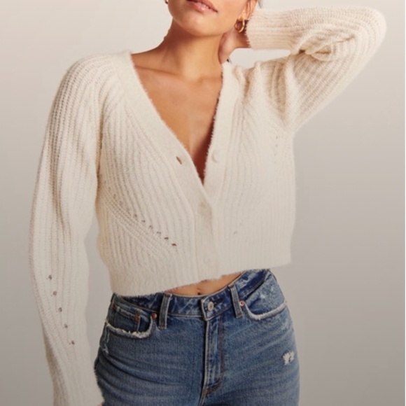 Abercrombie and Fitch cardigan - Picture 1 of 8